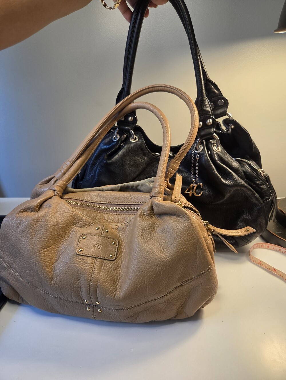 Leather Satchel Handbag in Tan And Black 4°C  Japanese brand Leather